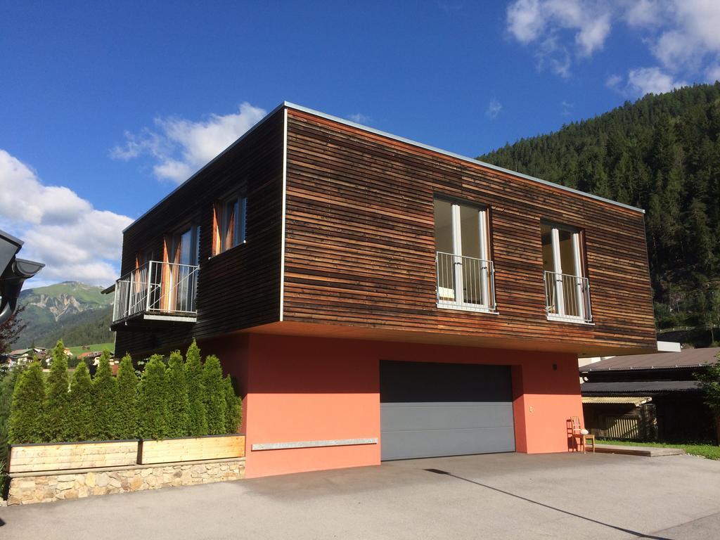 Haus Arosa Daire Pettneu am Arlberg Dış mekan fotoğraf